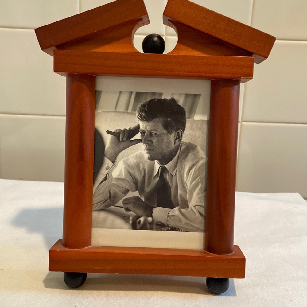 Picture frame